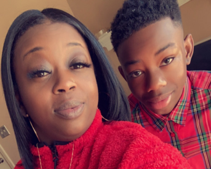 lasha-davis-super-mom